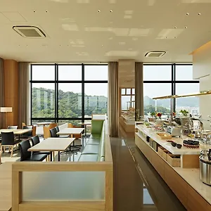 松山大街道光芒酒店 酒店 松山